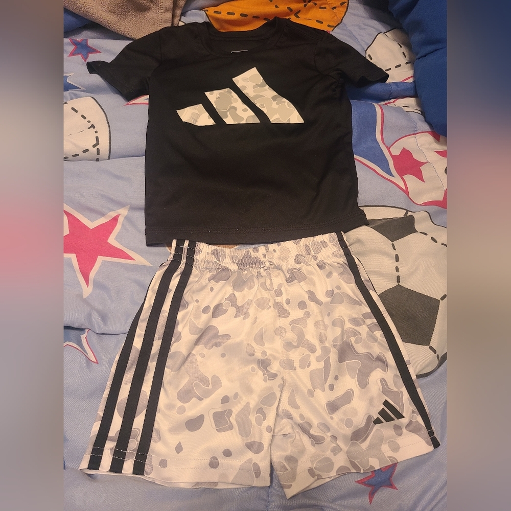 Adidas Outfit